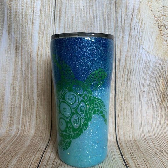 Sea Turtle Blue and Aqua 20 oz Glitter Tumbler - Picture 5 of 9